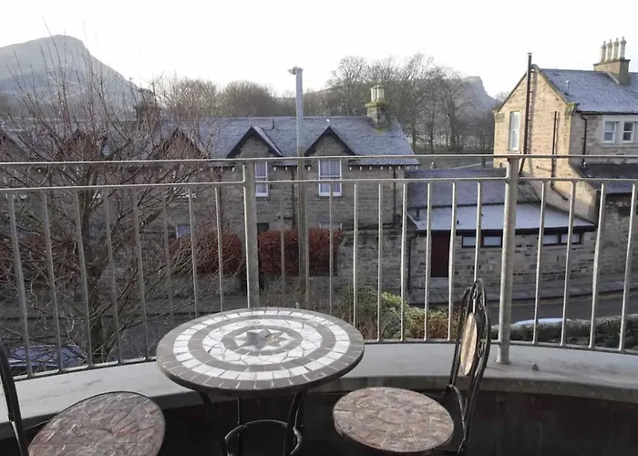 Apartamento 2 Bedroom - Stunning Views Balcony Parking