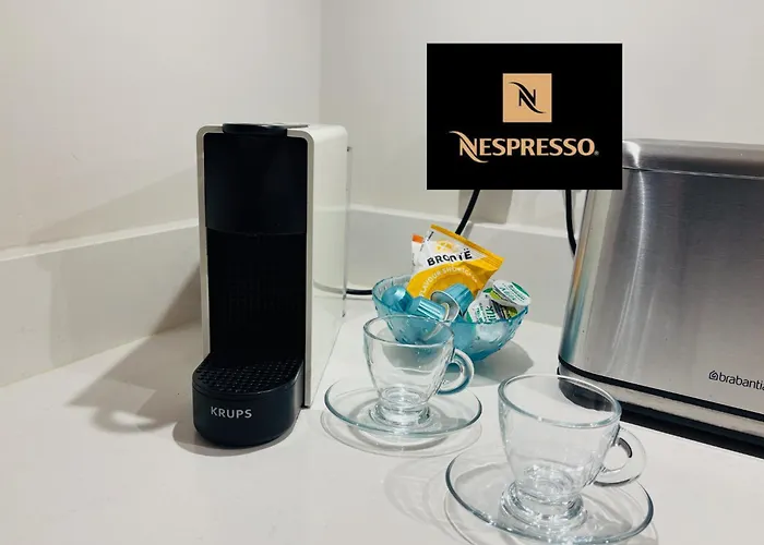 Apartment Heavenly Pad Retreat 300m To With Fast Links To Centre *