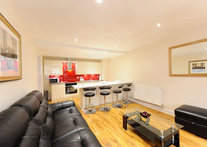 Edinburgh City Suites