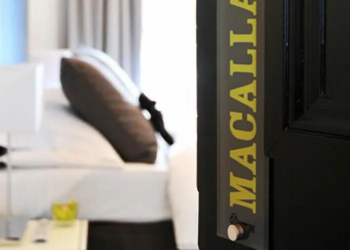 94dr * אדינבורו