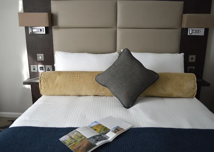 Mercure Haymarket 4*