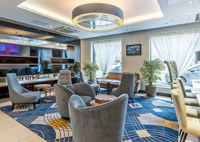 Mercure Haymarket Hotel 4*