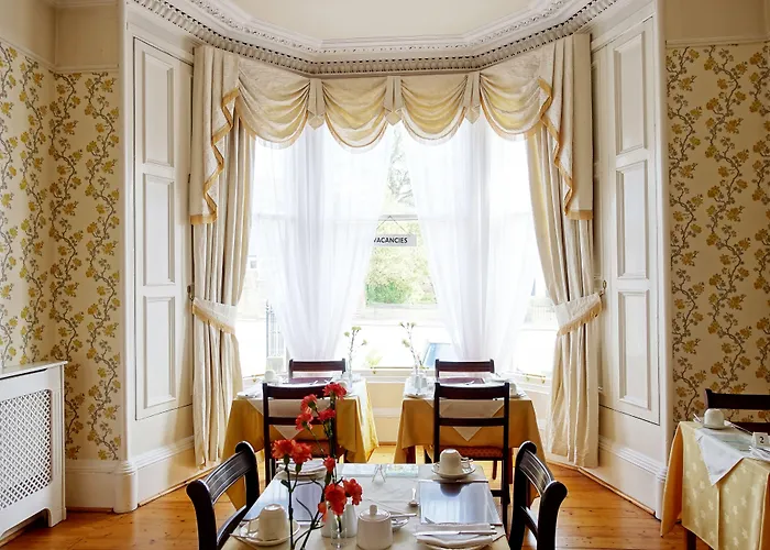 Gladstone House 4* Эдинбург