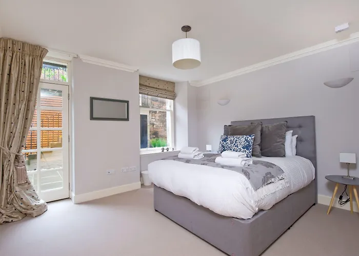 Destiny Scotland - Q-residence Apartment