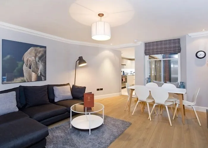 Destiny Scotland - Q-residence Edinburgh