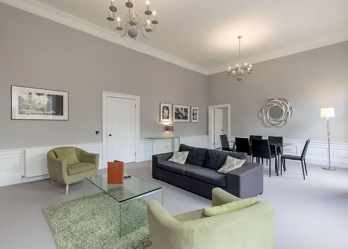 公寓 苏格兰q之家运气公寓 *