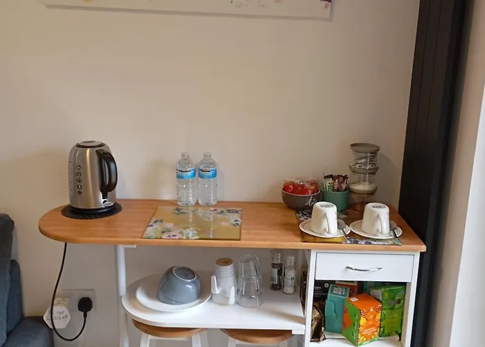 En-suite Double With Private Entrance Edimburgo