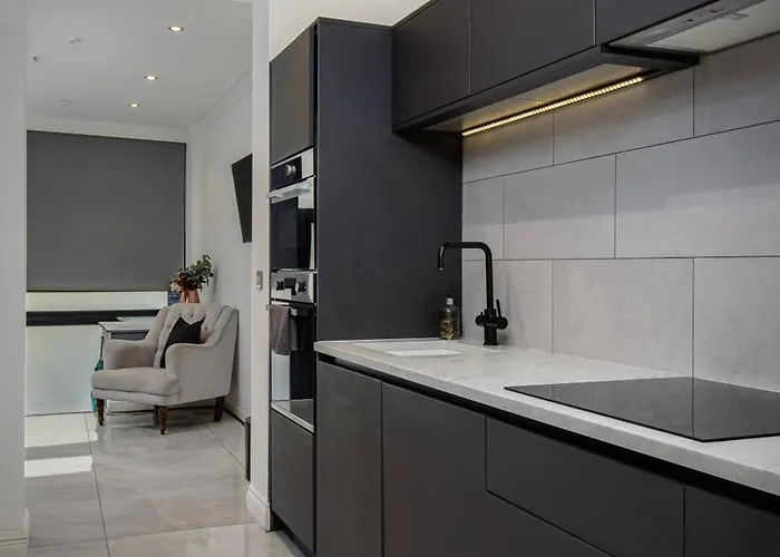 דירה 2bedroom With Steam אדינבורו