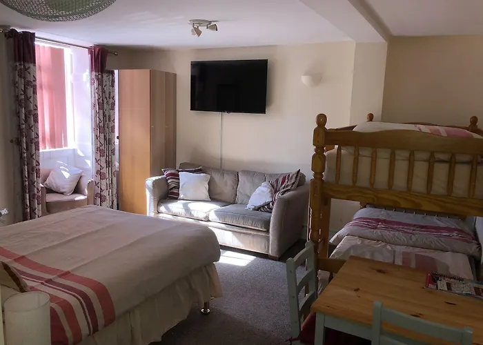 Pillars House إدنبرة