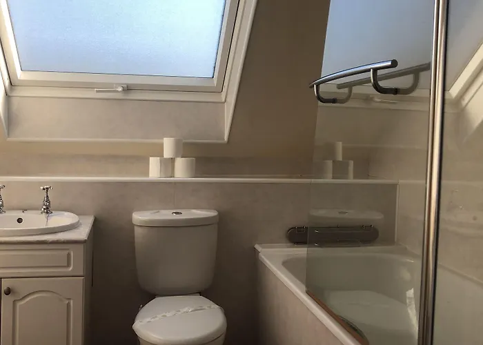 فندق Pillars House 3*