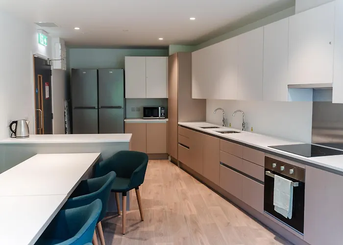 Destiny Student - Burnet Point Apartment *