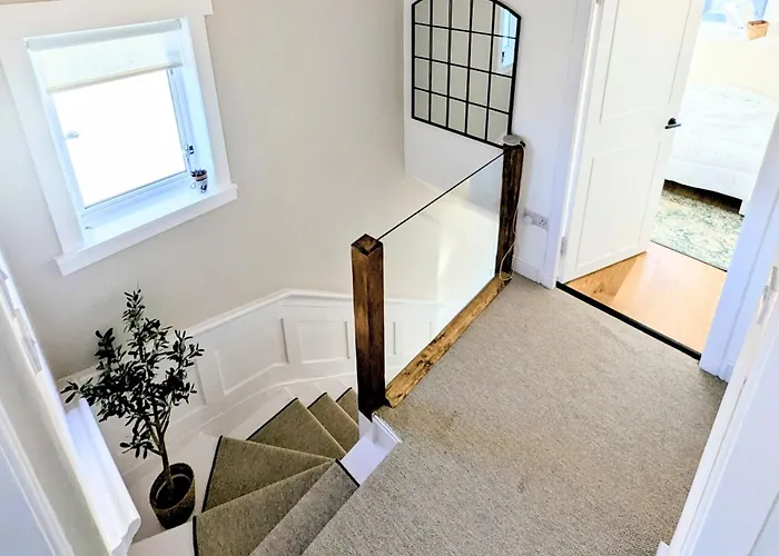 Сasa de vacaciones Newly Refurbished 3 Bed House With 2-sided Wood Burner And Garden In Edimburgo