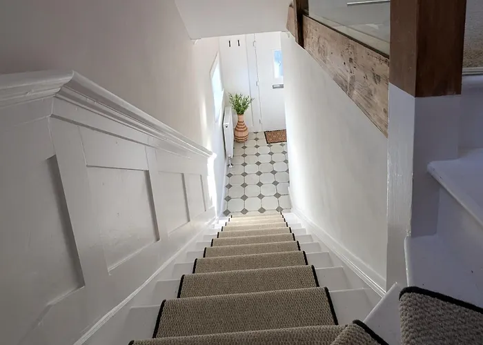 Сasa de vacaciones Newly Refurbished 3 Bed House With 2-sided Wood Burner And Garden In