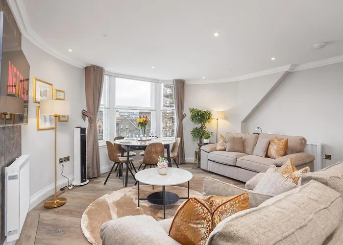 Prime Luxury 3 Bed Daire Edinburgh