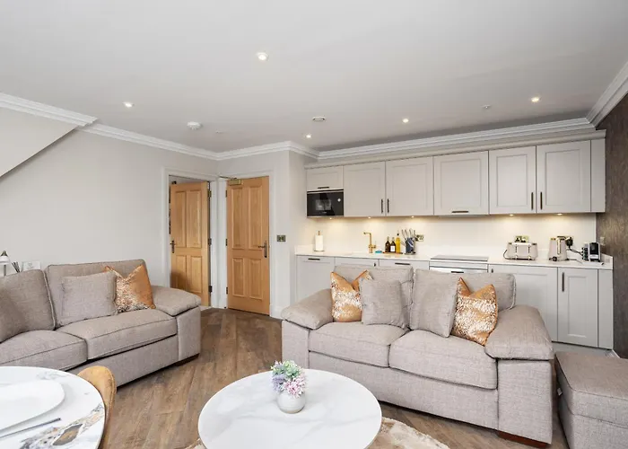 Prime Luxury 3 Bed Daire *