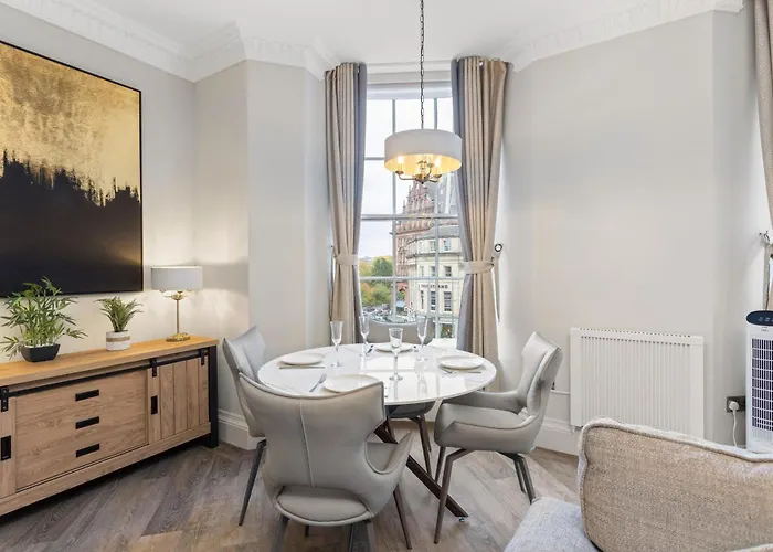 Prime 2 Bed * Edinburgh