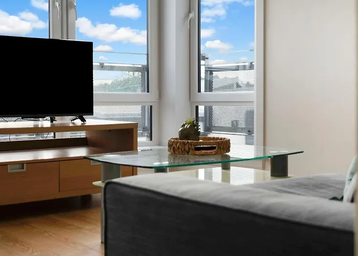 Hawkhill Lookout - Arthur's Seat View *