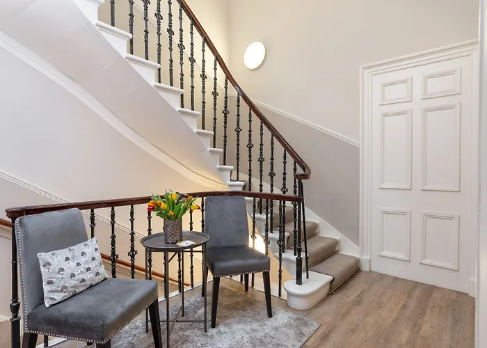 Aparthotel Haymarket 4*