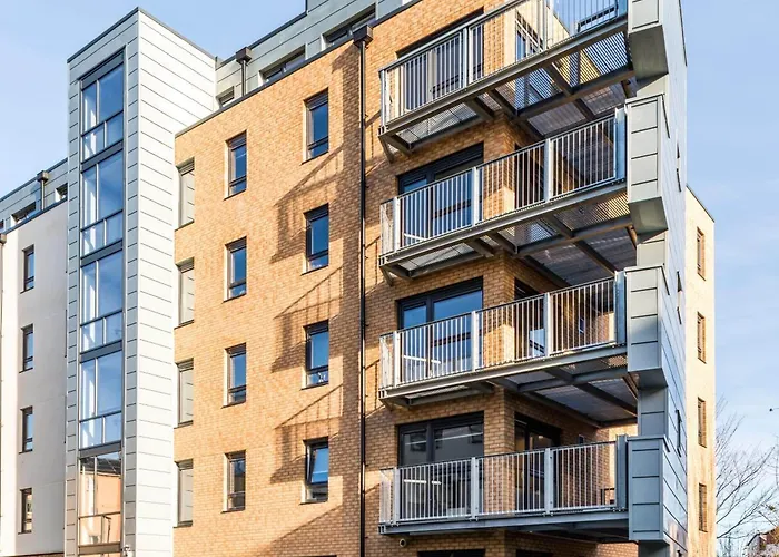 Destiny Student - Murano Édimbourg