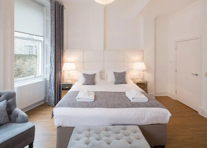 爱丁堡城堡公寓酒店 爱丁堡