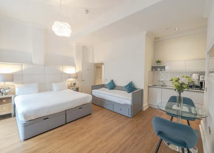 爱丁堡城堡公寓酒店 爱丁堡