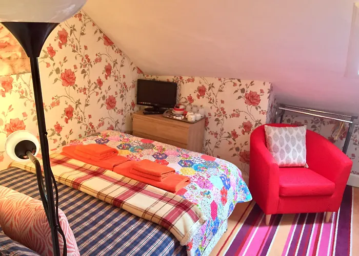 16 Pilrig Edinburgh