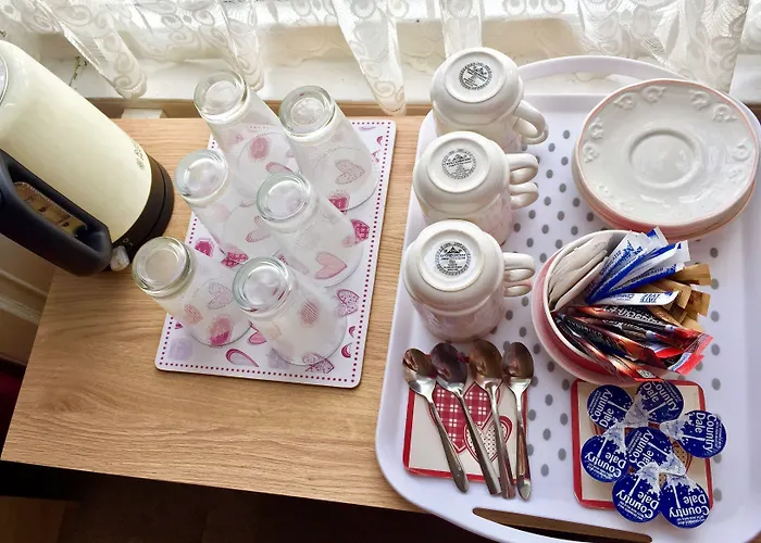 16 Pilrig 3* Edinburgh