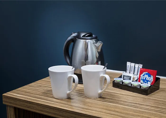 Travelodge Dreghorn Hotel 3*