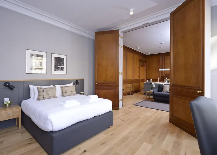 Destiny Scotland - Distillers House Apartment *