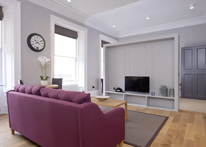 Apartment Destiny Scotland - Distillers House Edinburgh