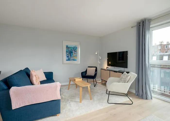 Pass The Keys Spacious Bright Modern Flat