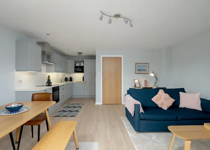 Daire Pass The Keys Spacious Bright Modern Flat *