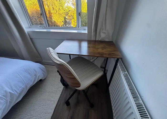 4br Near Airport & Centre Free Parking Apartament Edynburg