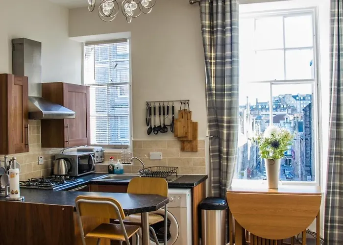 Daire High Street At The Heart Of The Royal Mile Edinburgh