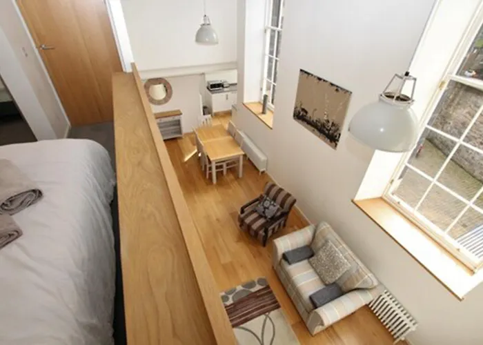 Apartment Destiny Scotland - Broughton St Lofts Edinburgh