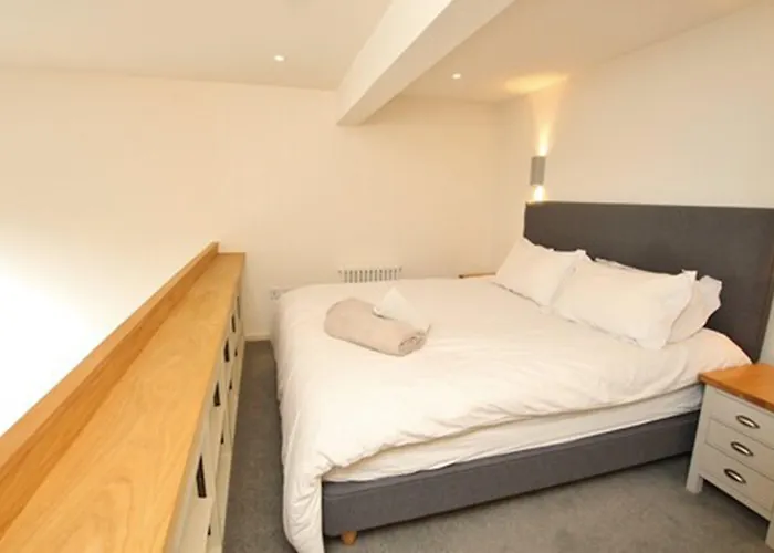 Apartment Destiny Scotland - Broughton St Lofts *