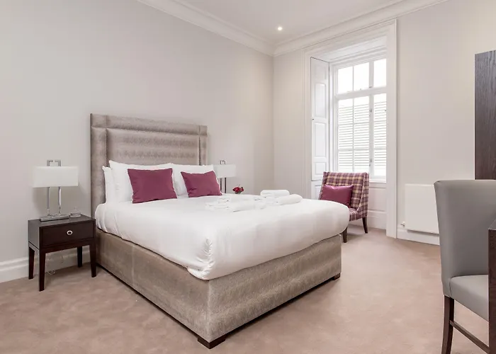 Destiny Scotland - Chisholm Hunter Appartement Edinburgh