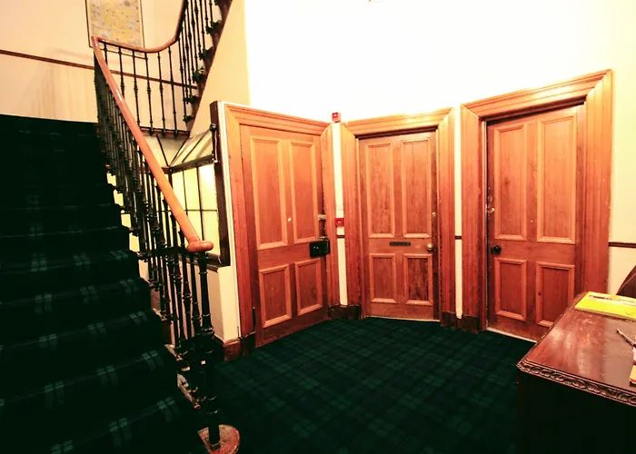 Bed & Breakfast Airdenair 3*