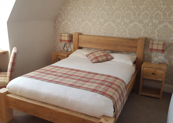 18 Craigmillar Park 4*