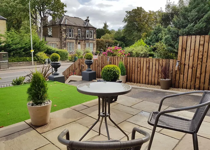 Pensionat 18 Craigmillar Park 4*