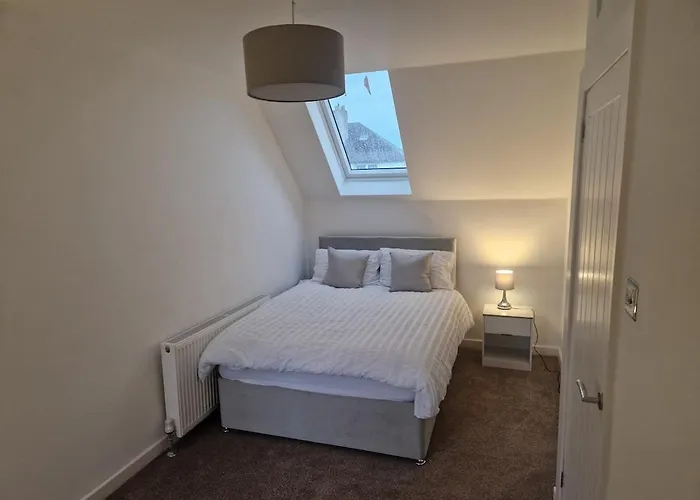 West Luxury 5 Bedroom * 爱丁堡