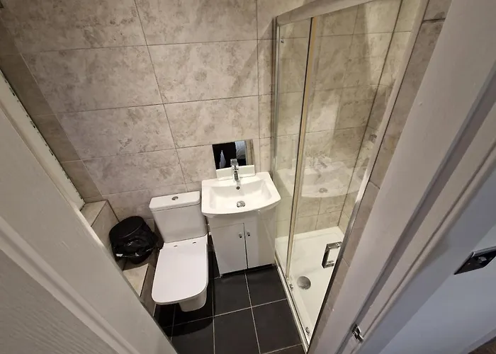 West Luxury 5 Bedroom Apartament Edynburg