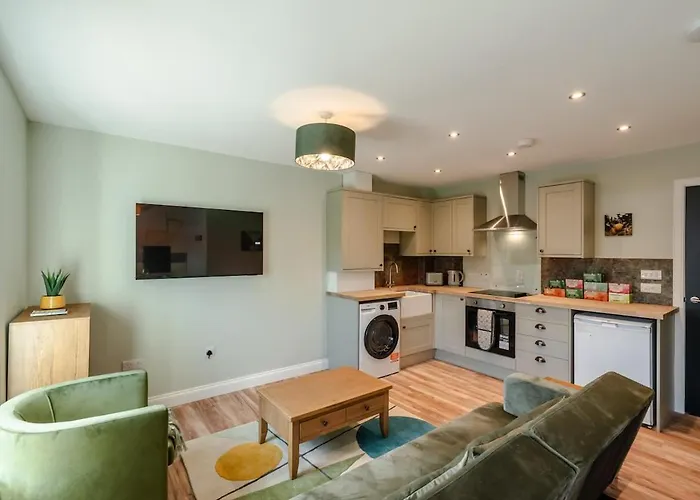 Stunning Upper In The City! Edynburg