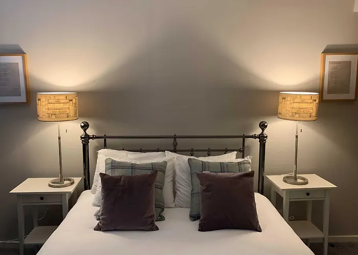 Bright And Stylish - Old Town * אדינבורו