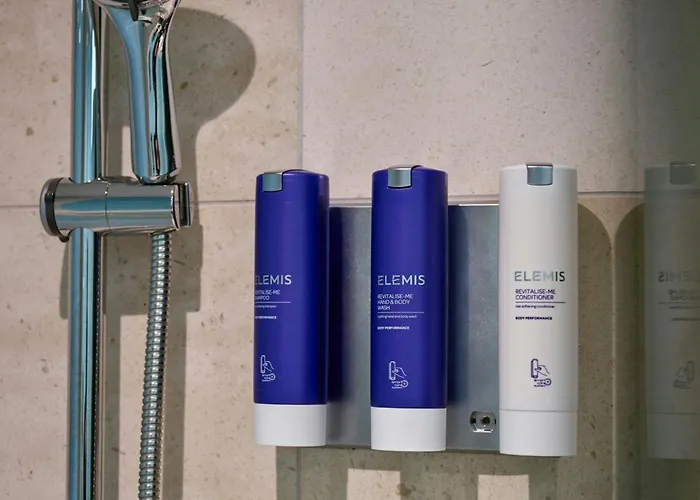 The Glasshouse, Autograph Collection Hotel 5*