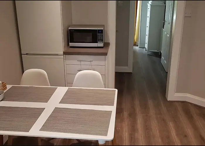 Slateford House Ground Floor Main Door