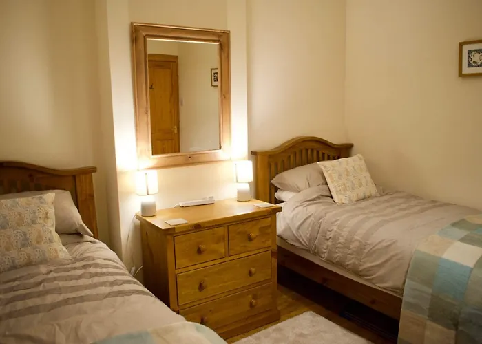 Apartment Newly Refurbed With Free Parking *