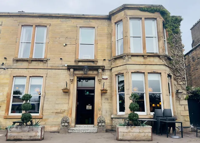 Hotel Whisky House 3*