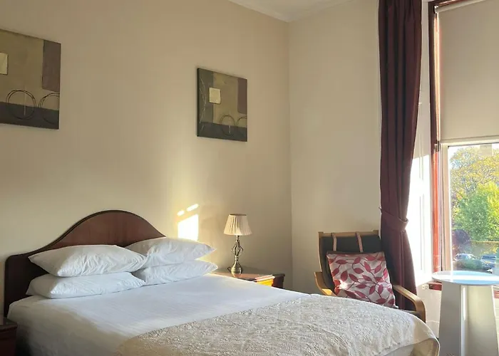 Whisky House Hotel 3*