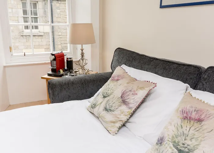 Luxury New Town 1 Bed דירה